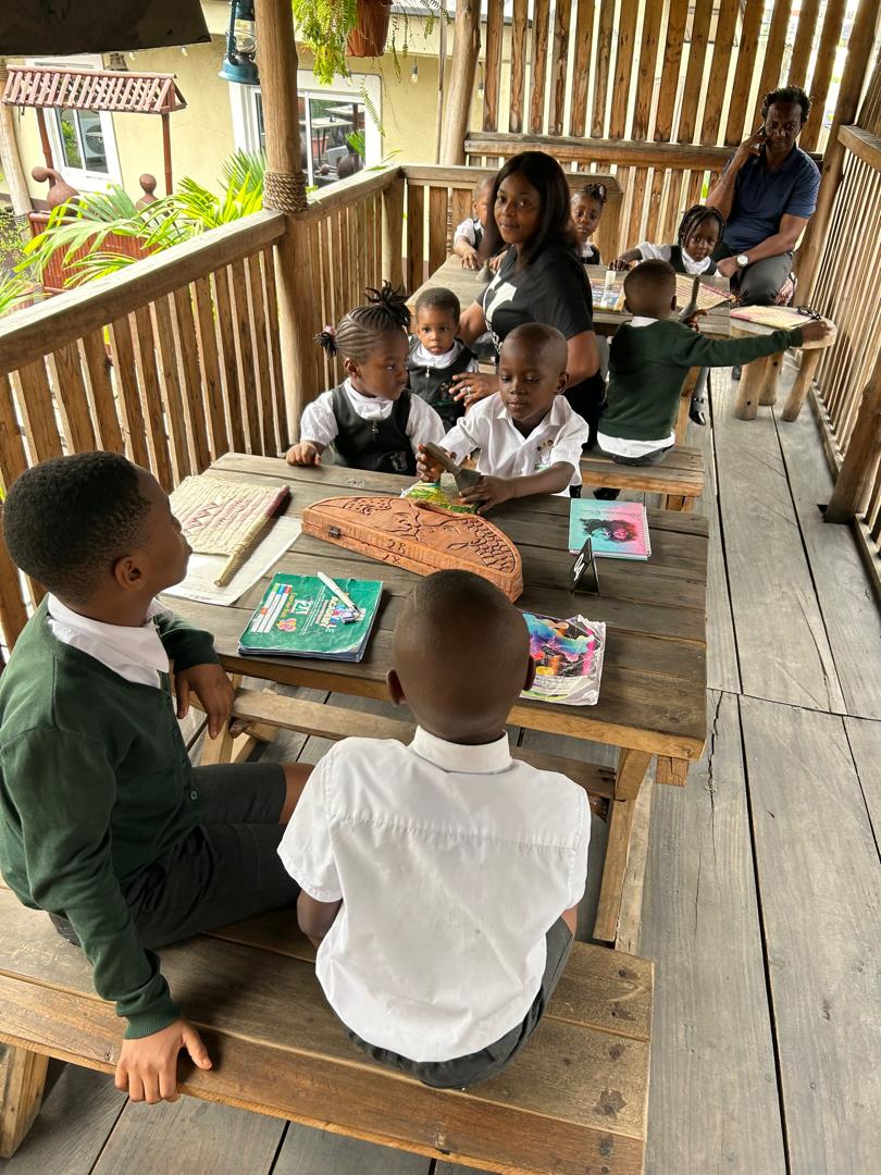 Outdoor classroom session